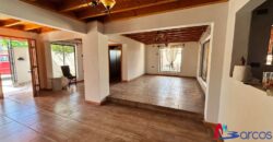 Arriendo casa en Linares